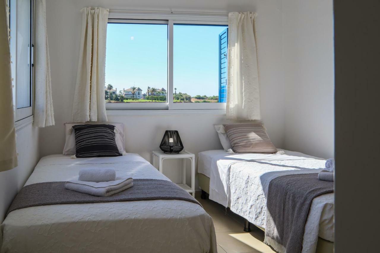 Phaedrus Living: Seaside Luxury Villa Anafi Paralimni Exterior foto