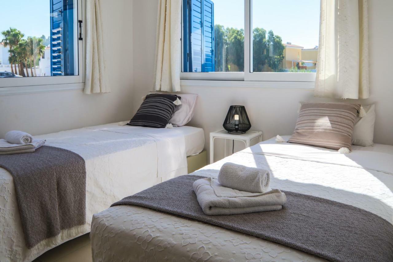 Phaedrus Living: Seaside Luxury Villa Anafi Paralimni Exterior foto