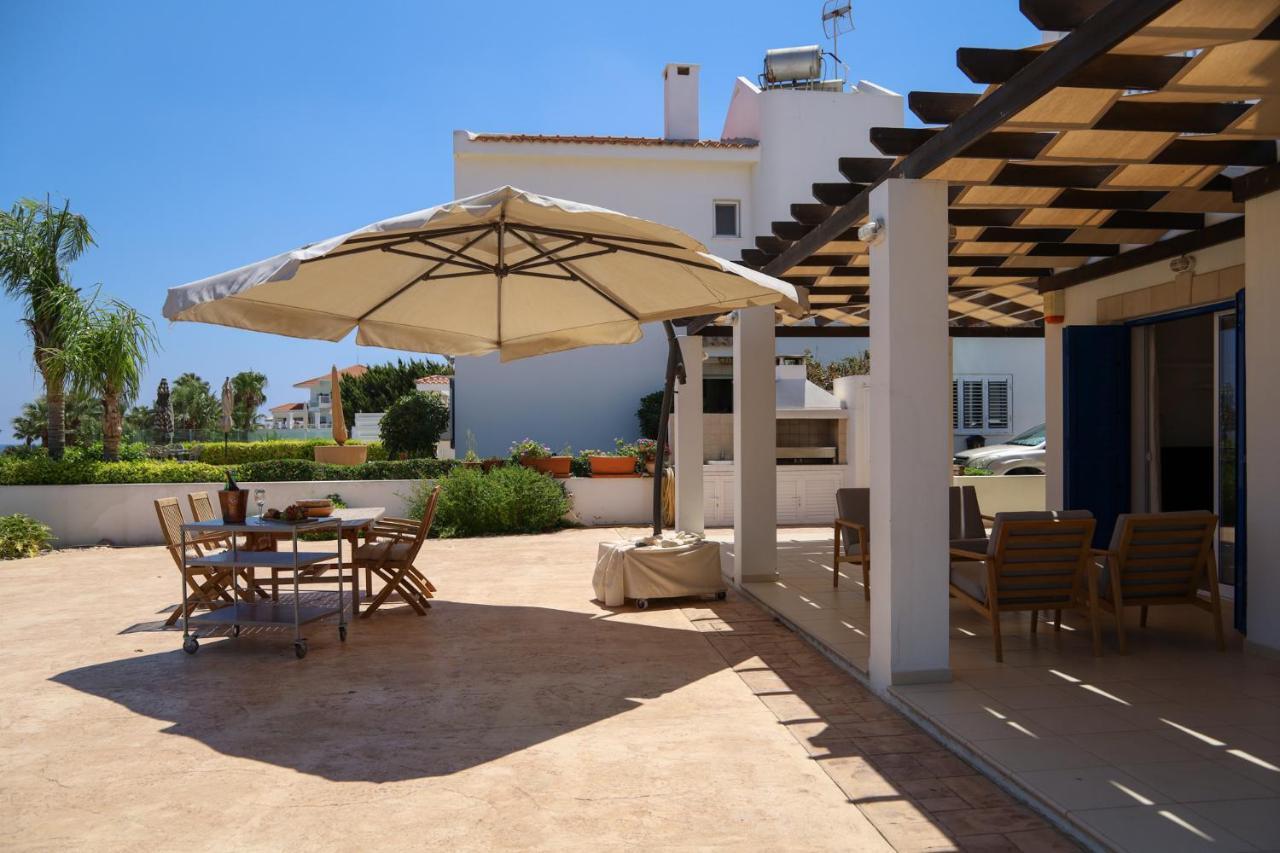Phaedrus Living: Seaside Luxury Villa Anafi Paralimni Exterior foto